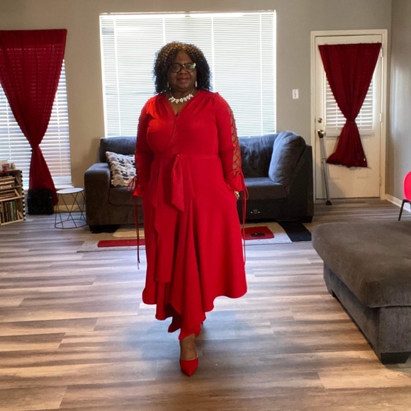 BCNovaMarie Original Rosa Pocketed Wrap Dress - Picture 13 of 13